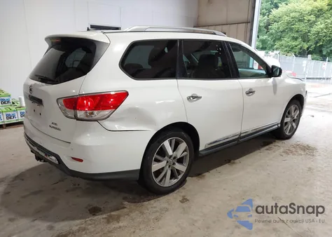 2013 Nissan Pathfinder Platinum z USA, uszkodzony, nr VIN 5N1AR2MM0DC687161
